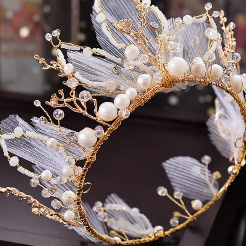 NEW Princess Crown Tiara Bridal Jewerly Pearls - Picture 2 of 5